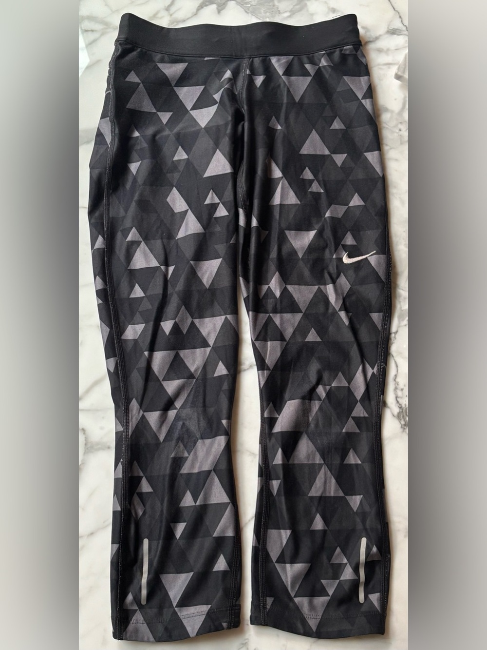 Nike Kids Black and Gray Geometric Performance Leggings